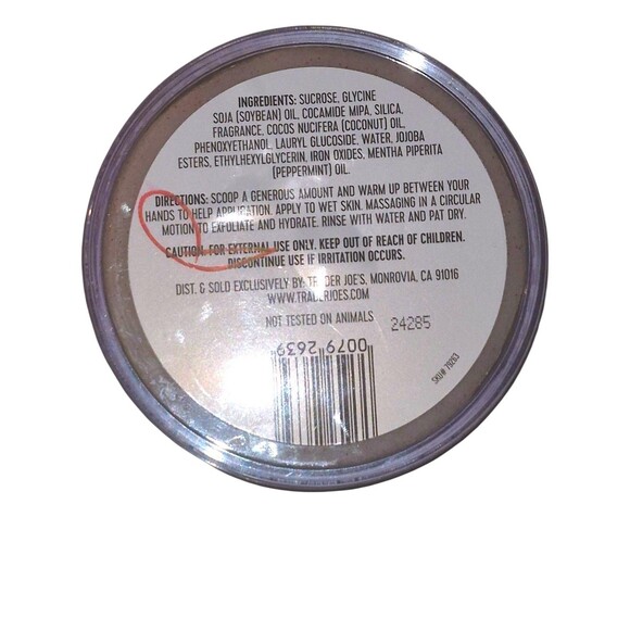 Trader Joe’s Limited Edition SMOOTH CANDY CANE BODY BUTTER Holiday GIFT 2024 - Picture 3 of 3